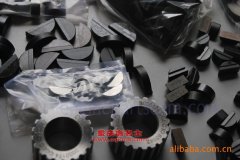昌驊HCH5100GPS綠化噴灑車用的康明斯ISBE185 30發(fā)動機的修理及配件