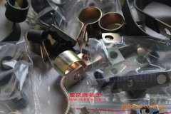 五洲龍F(tuán)DG5140XTJ1醫(yī)療車用的玉柴YC6G240-30發(fā)動(dòng)機(jī)的配件及大修