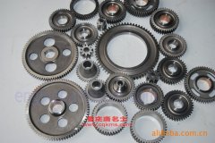東風(fēng)DFC5250TYLA9飲料運(yùn)輸車用的康明斯ISDe230 30發(fā)動(dòng)機(jī)的保養(yǎng)及配件