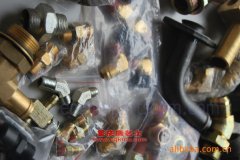 海鵬JHP5310GMF面粉運(yùn)輸車用的濰柴WD615.56發(fā)動機(jī)的保養(yǎng)及配件