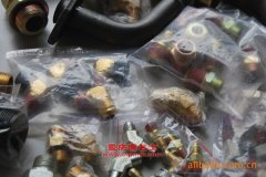 瑞馳CRC6122客車用的玉柴YC6L280-30發(fā)動(dòng)機(jī)的配件及維修