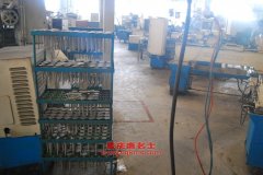 恒合HHR5160ZLJ3DF自卸式垃圾車用的康明斯ISDe180 30發(fā)動機的保養(yǎng)及配件